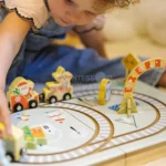 Montessori-Weihnachtsmann-Werkstatt-Set – Bild 10